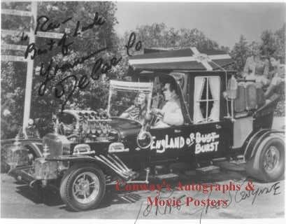 Gwynne_munsters_signed_car.jpg