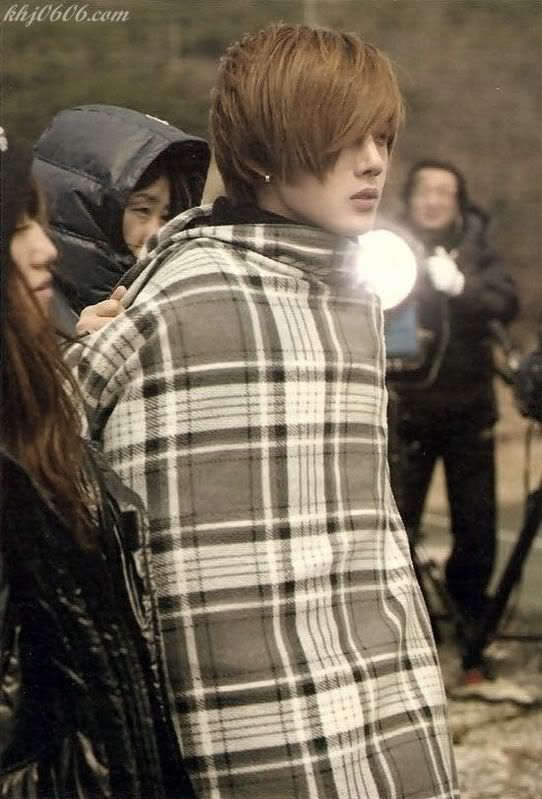 [Pics] Kim Hyun Joong on magazines