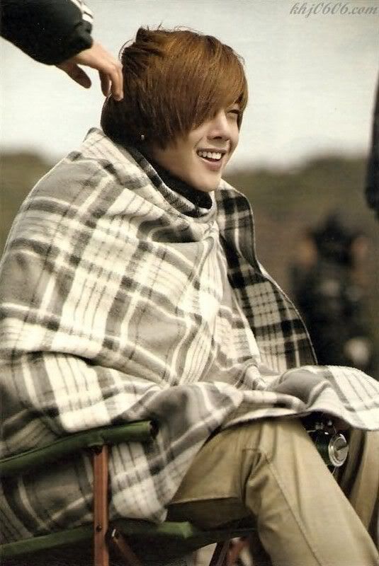 [Pics] Kim Hyun Joong on magazines