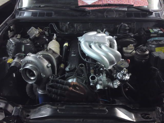 http://i601.photobucket.com/albums/tt95/BMWE30FCUK/DSC05217.jpg