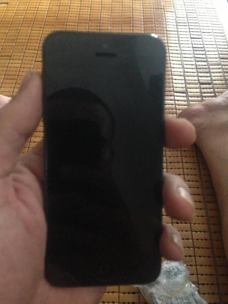 IPhone 5 đen 32G máy đẹp 98% ,4S trắng đen 32G máy đẹp 99% giá hot cho ngày noel - 4