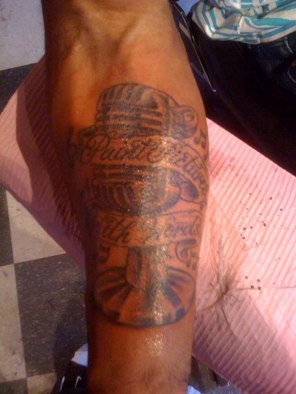 Cashus cream,new tatoo,mic on my arm,ink